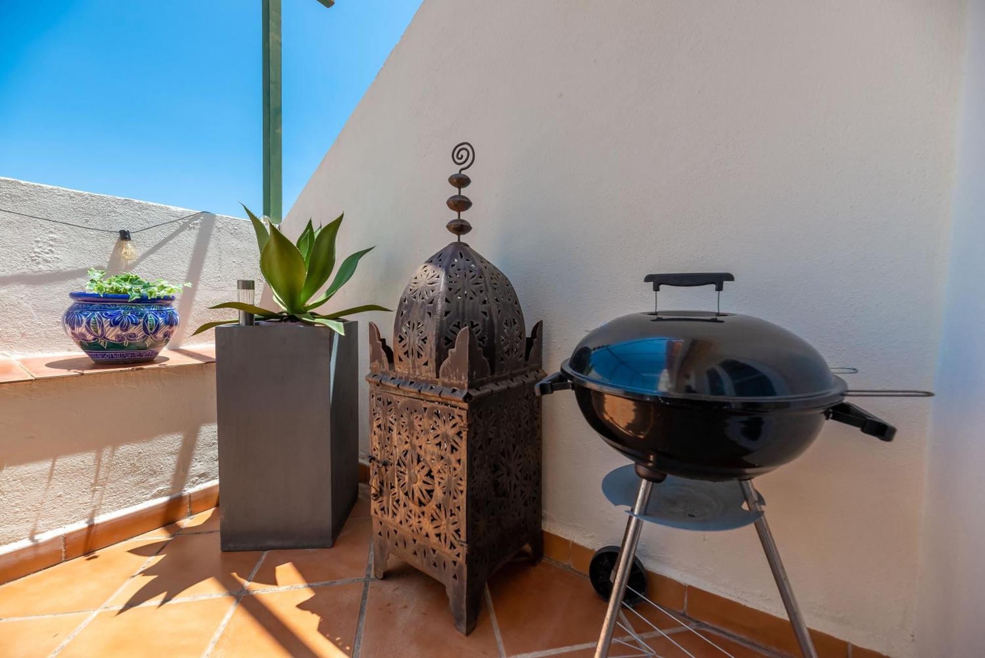 Elegant 2 Bdrm Penthouse With Bbq And Pools Apartment Marbella Exterior photo