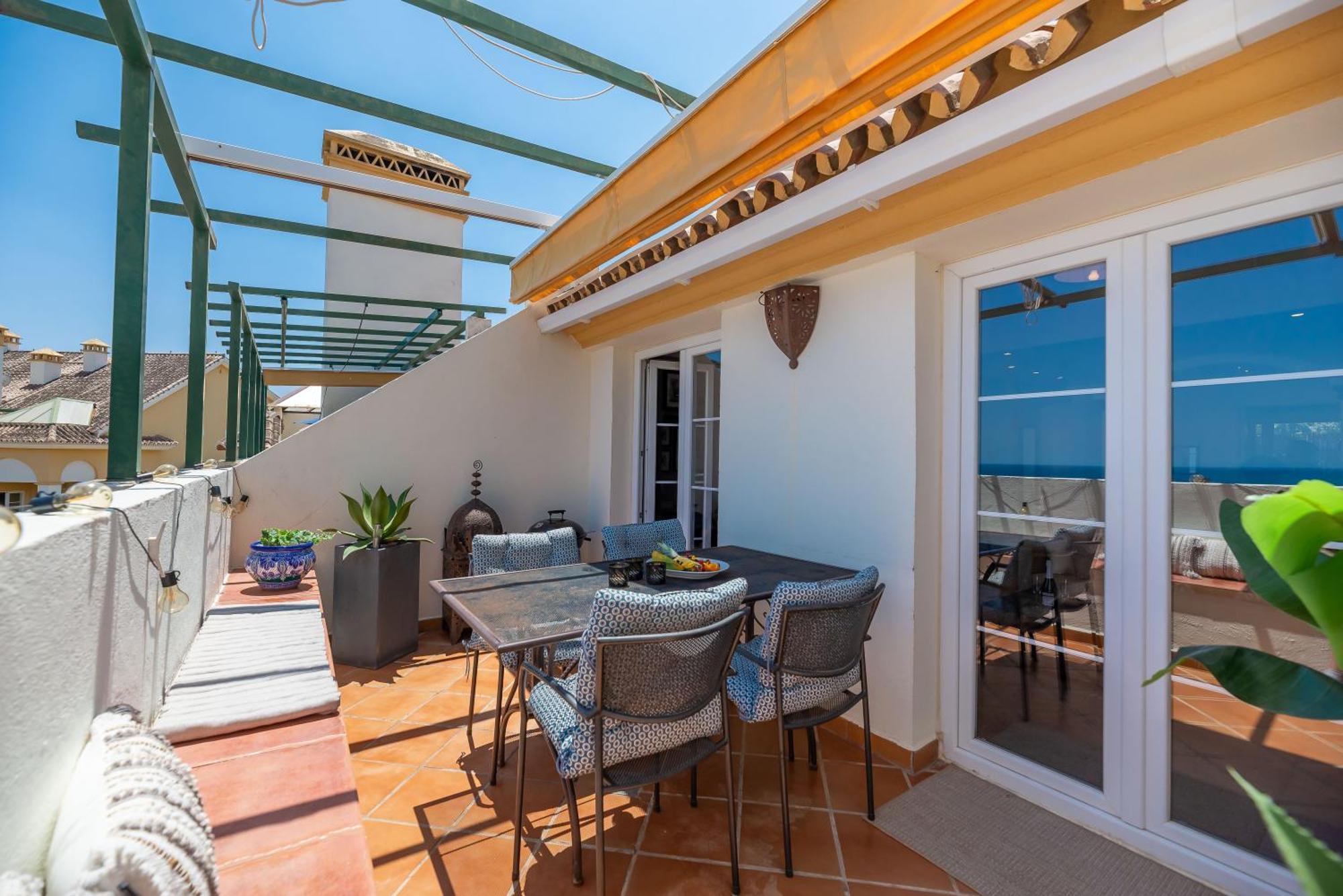 Elegant 2 Bdrm Penthouse With Bbq And Pools Apartment Marbella Exterior photo