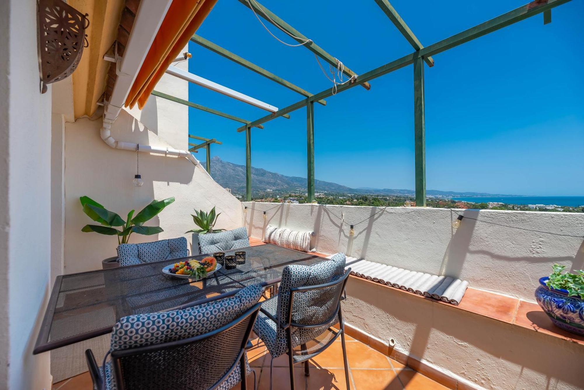Elegant 2 Bdrm Penthouse With Bbq And Pools Apartment Marbella Exterior photo