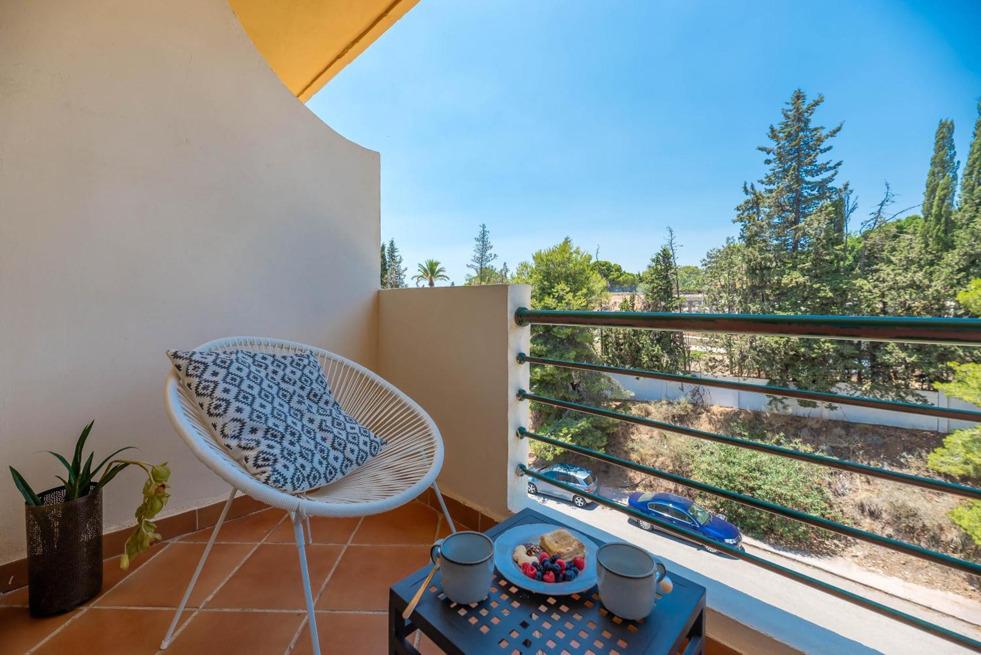 Elegant 2 Bdrm Penthouse With Bbq And Pools Apartment Marbella Exterior photo