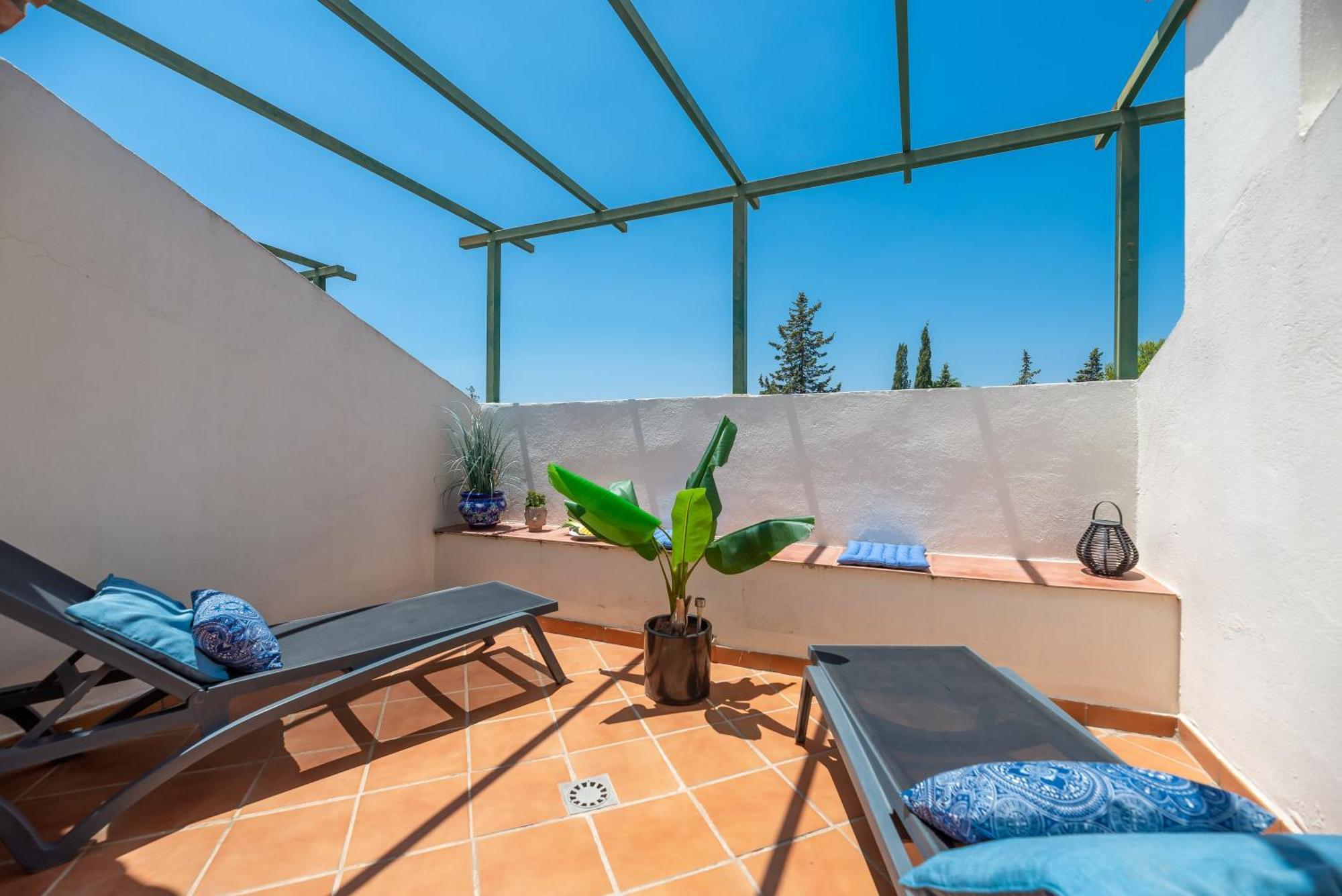 Elegant 2 Bdrm Penthouse With Bbq And Pools Apartment Marbella Exterior photo