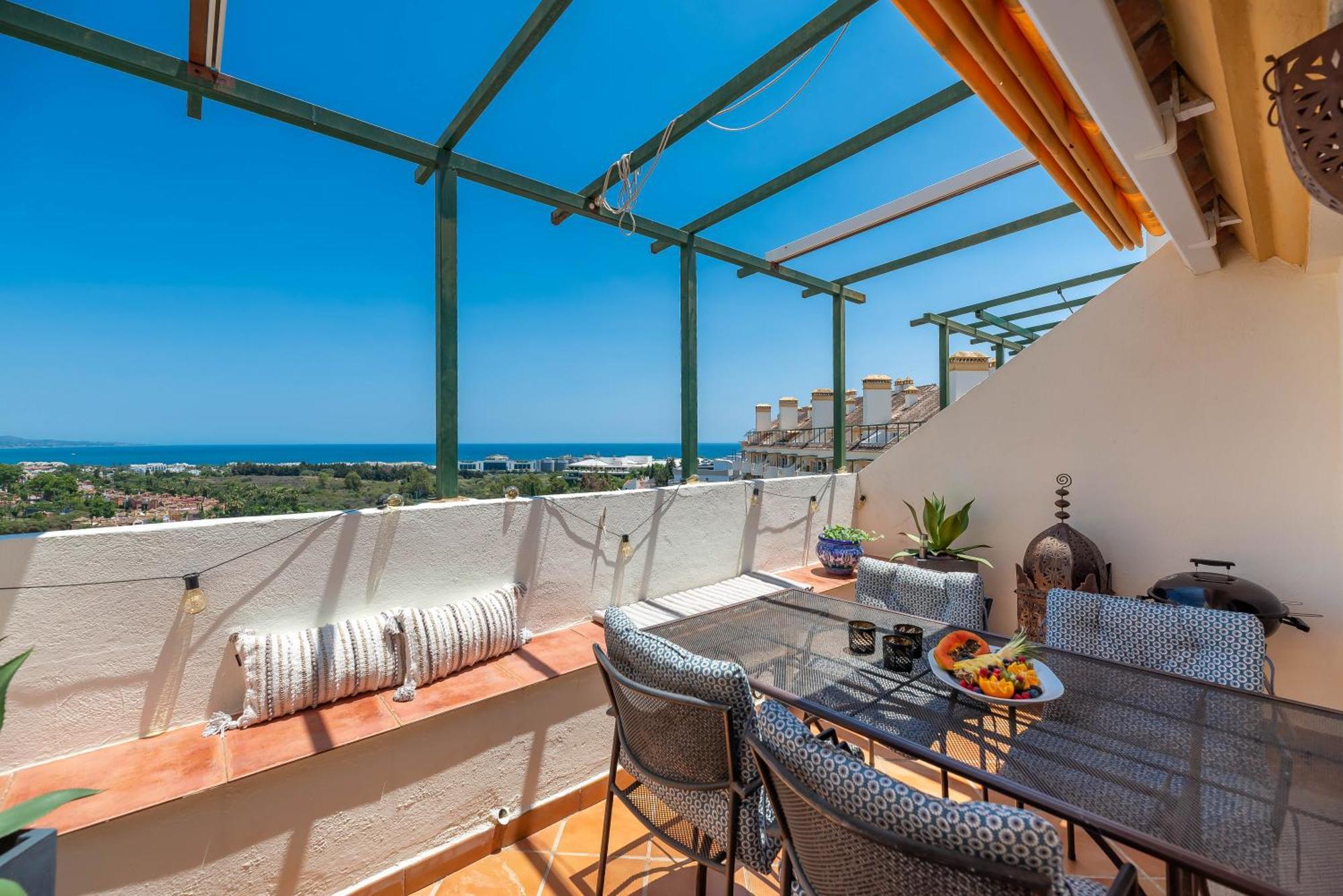 Elegant 2 Bdrm Penthouse With Bbq And Pools Apartment Marbella Exterior photo